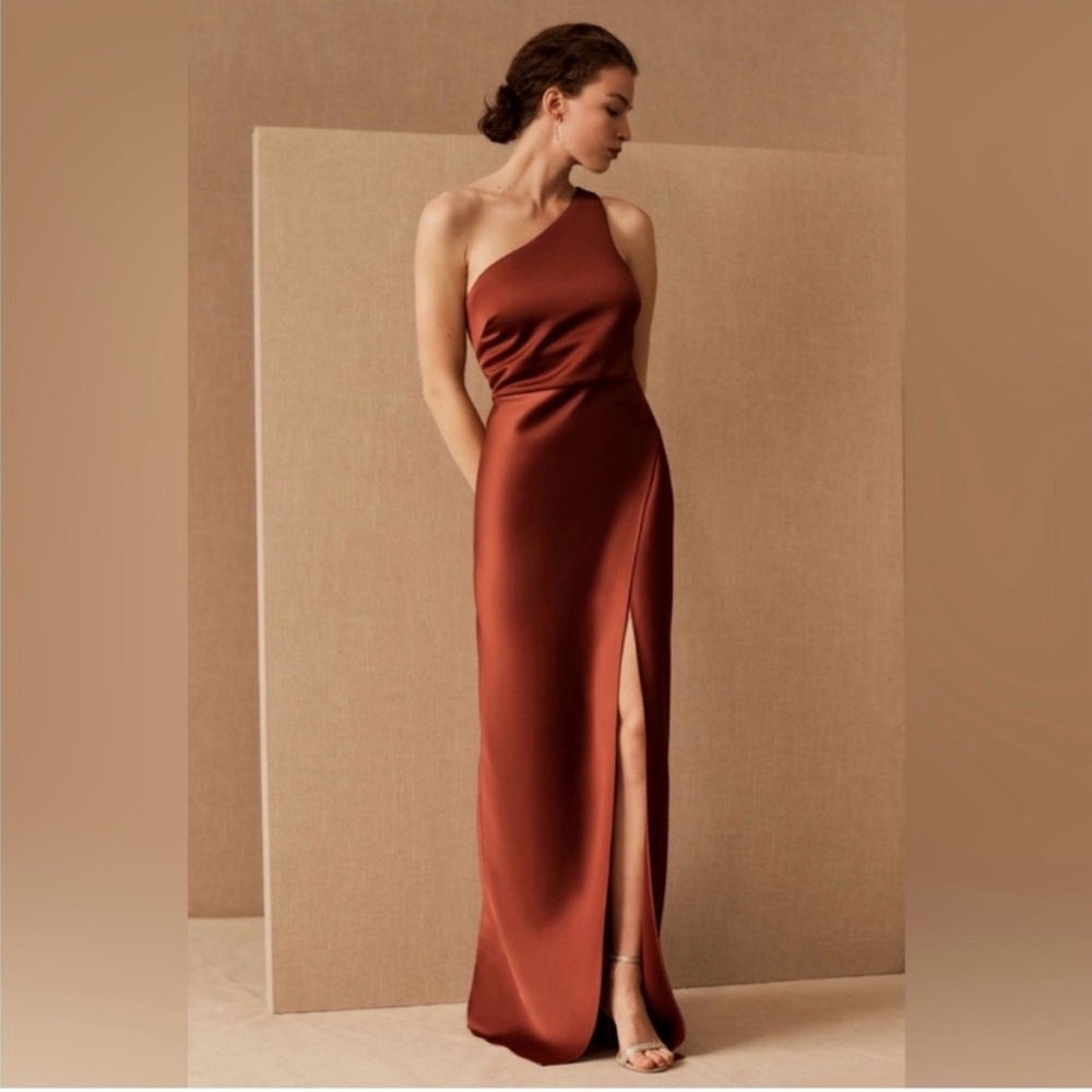 BHLDN Dylan One-Shoulder Satin
Side-Slit Gown Size 10 Color: Cinnamon